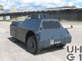 Mowag Panzerattrappe, Pz Attrw sch gl 4x4