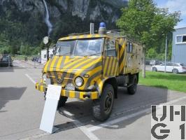  Unimog S 404.113, Löschwagen 62 Pulver 500 kg sch gl 4x4