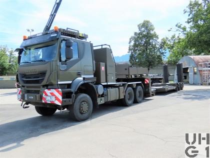 Transportfahrzeug Baumaschinen