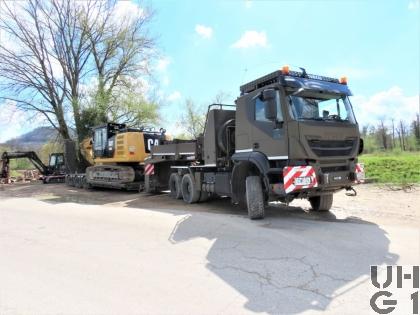 Transportfahrzeug Baumaschinen