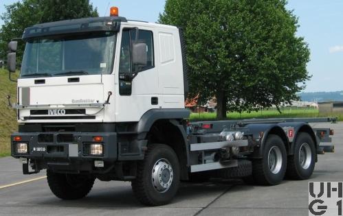 IVECO EuroTrakker MP 380E 48W, Containerwagen sch WA INT Seilwinde 12,4 t 6x6 gl, Bild Armasuisse