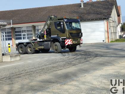 Iveco Trakker AT380T50WT/P Sattelschlepper schwer 16, 6x6 gl mit Kran