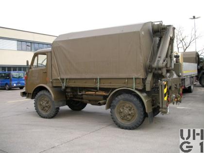 Steyr A 680 g, Repw A2 / Spz 93 sch gl 4x4 mit Ladekran