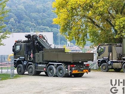  IVECO Trakker AT410T50W/P, Sattelschl sch int Ladekr, 8x8 gl mit Zusatzbrücke