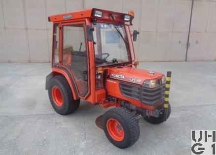 Kubota B 2400 HD, Bergungsw ADS 95 4x4 gl, Bild Armasuisse