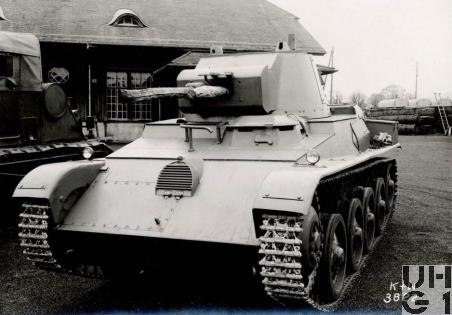 Panzerwagen Landsverk L60AB