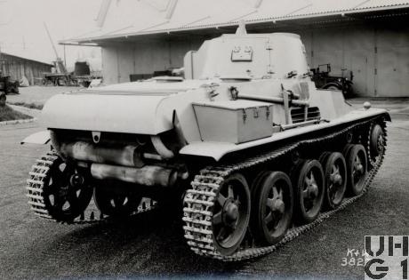 Panzerwagen Landsverk L60AB