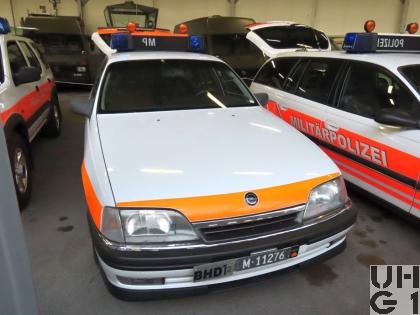 Opel Omega A 2,6i, Pw MP Sta 5 Pl 4x2